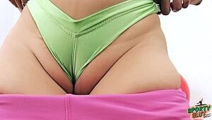 Huge Puffy Pussy Cameltoe has Big Breasts Full of Milk